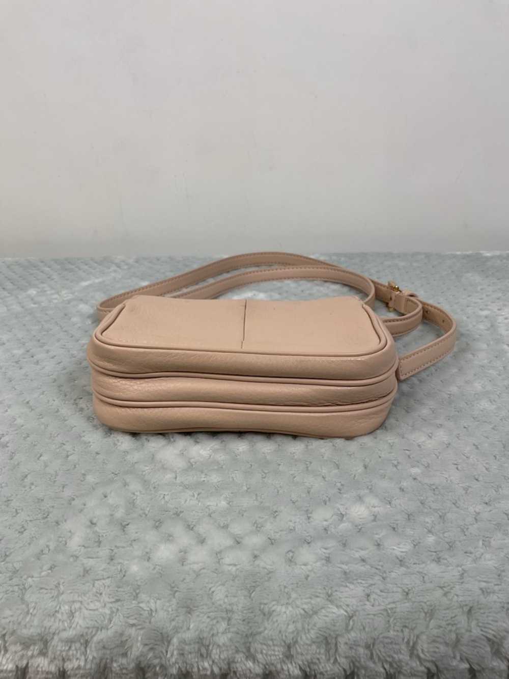 Tory Burch Cream Ivy Micro Leather Crossbody - Picture 3 of 12